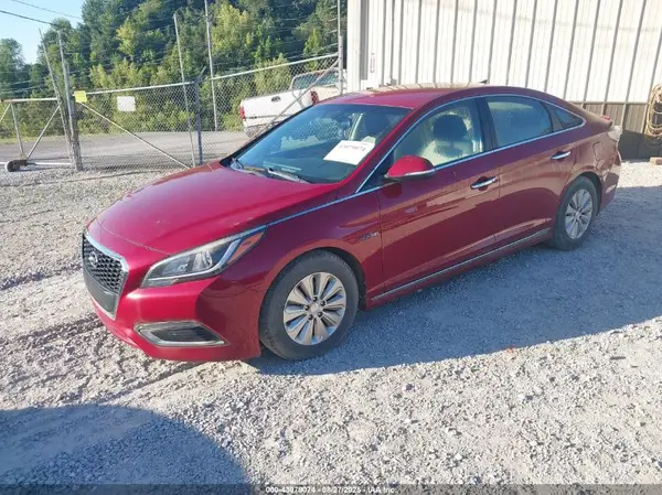 KMHE24L1XGA030134 2016 HYUNDAI SONATA - Image 2
