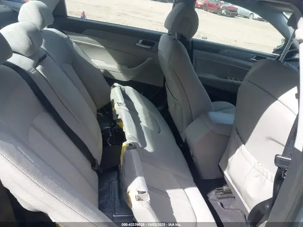 KMHE24L1XGA030151 2016 HYUNDAI SONATA - Image 8