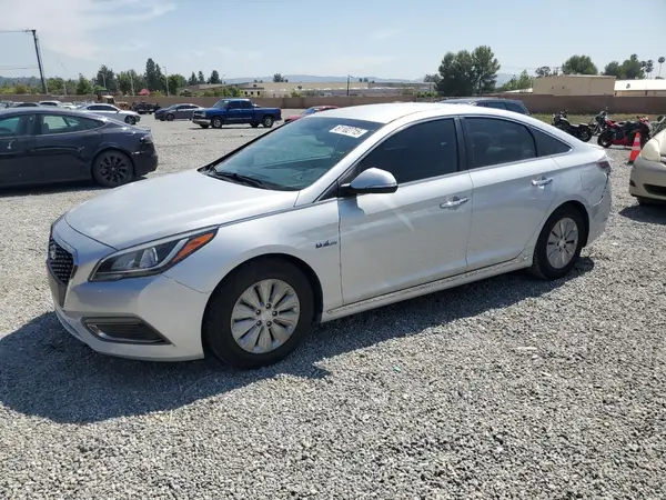 KMHE24L1XGA031915 2016 HYUNDAI SONATA - Image 1