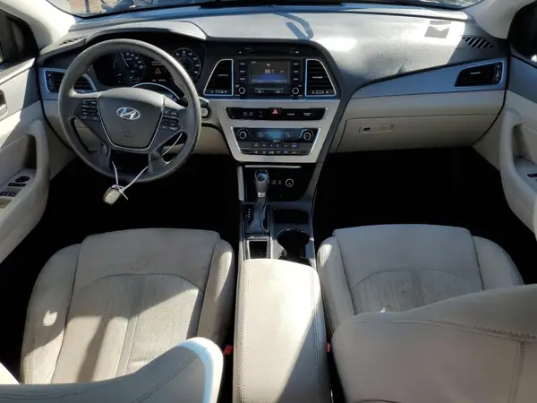 KMHE24L1XGA032420 2016 HYUNDAI SONATA - Image 8