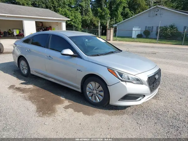 KMHE24L1XGA035382 2016 HYUNDAI SONATA - Image 1