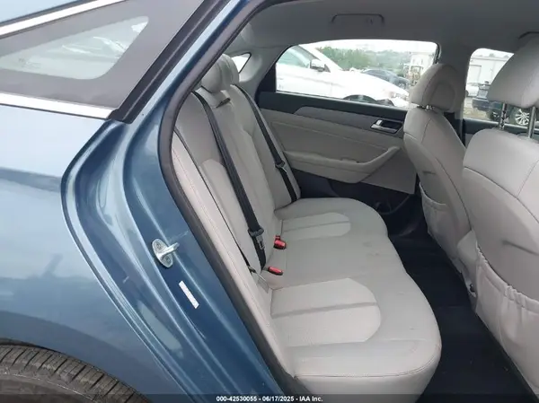 KMHE24L1XGA036578 2016 HYUNDAI SONATA - Image 8