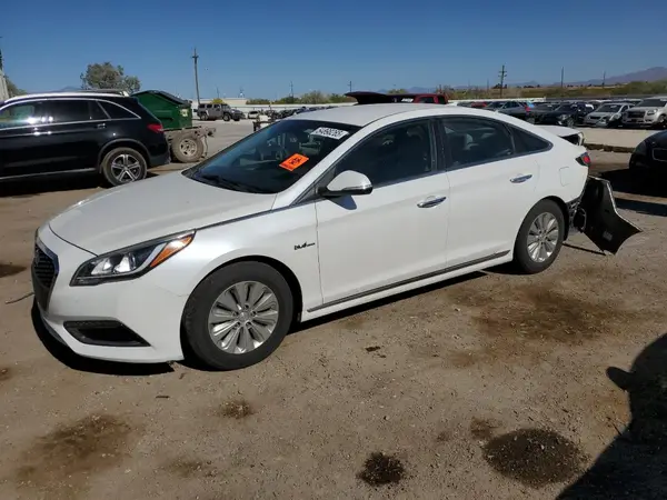 KMHE24L1XGA037486 2016 HYUNDAI SONATA - Image 1