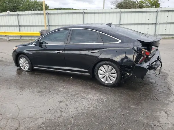 KMHE24L1XGA038010 2016 HYUNDAI SONATA - Image 2