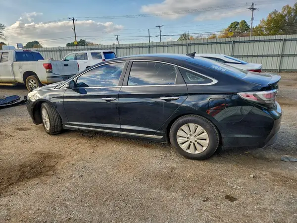 KMHE24L1XGA039383 2016 HYUNDAI SONATA - Image 2