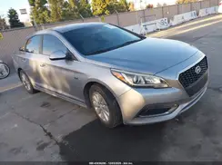 KMHE24L1XGA040579 2016 HYUNDAI SONATA