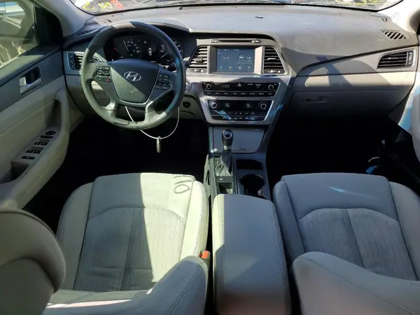 KMHE24L1XHA044035 2017 HYUNDAI SONATA - Image 8