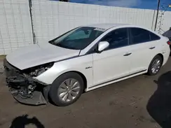 KMHE24L1XHA044438 2017 HYUNDAI SONATA