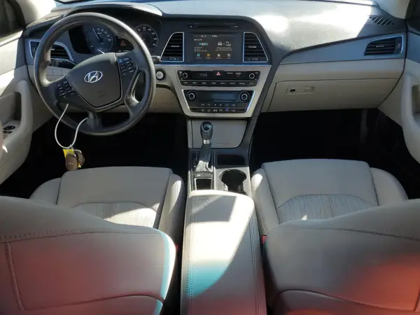 KMHE24L1XHA046786 2017 HYUNDAI SONATA - Image 8