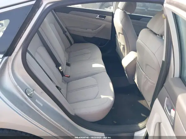 KMHE24L1XHA056864 2017 HYUNDAI SONATA - Image 8
