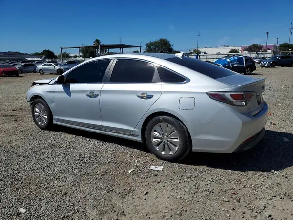 KMHE24L30HA074713 2017 HYUNDAI SONATA - Image 2