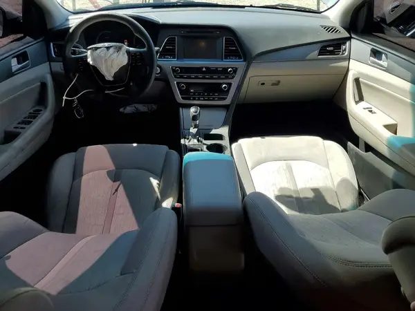KMHE24L30HA074713 2017 HYUNDAI SONATA - Image 8