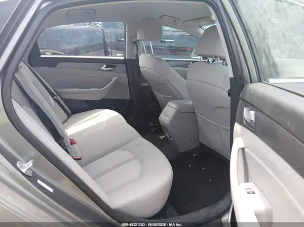KMHE24L30JA082932 2018 HYUNDAI SONATA - Image 8