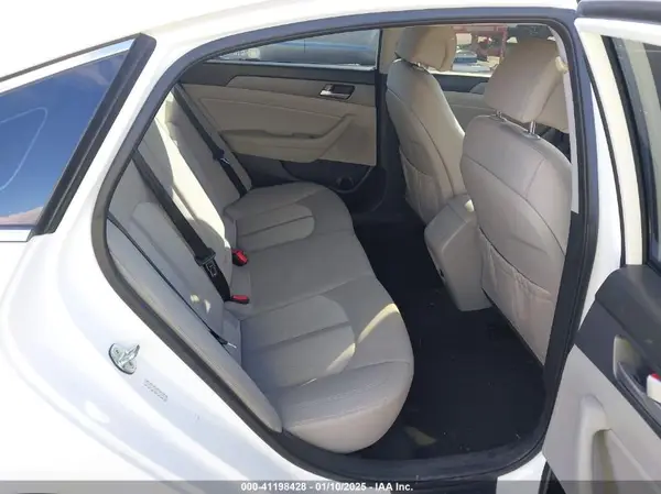 KMHE24L31HA062540 2017 HYUNDAI SONATA - Image 8