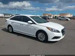 KMHE24L31HA066393 2017 HYUNDAI SONATA