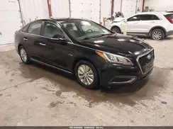 KMHE24L31HA066541 2017 HYUNDAI SONATA