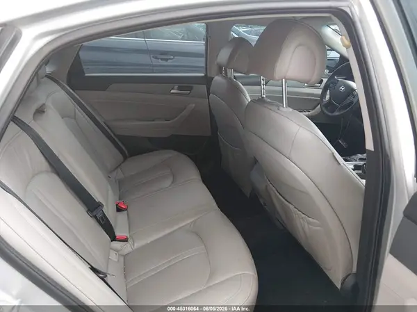 KMHE24L31HA075658 2017 HYUNDAI SONATA - Image 8