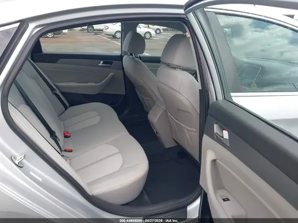KMHE24L31JA084141 2018 HYUNDAI SONATA - Image 8