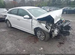 KMHE24L31KA093553 2019 HYUNDAI SONATA