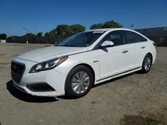KMHE24L32HA063261 2017 HYUNDAI SONATA