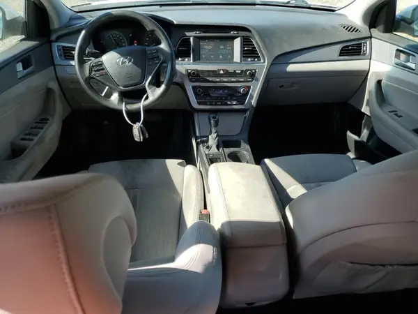 KMHE24L32HA063261 2017 HYUNDAI SONATA - Image 8
