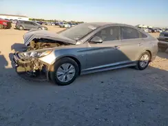 KMHE24L32JA082530 2018 HYUNDAI SONATA