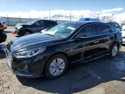 KMHE24L32KA088149 2019 HYUNDAI SONATA