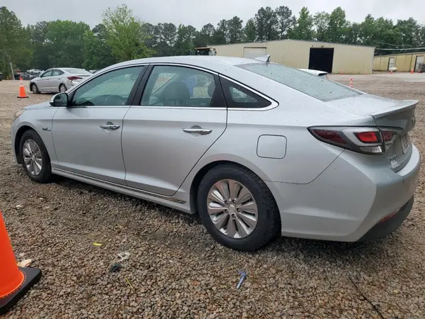 KMHE24L33HA062166 2017 HYUNDAI SONATA - Image 2