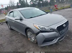 KMHE24L33HA063317 2017 HYUNDAI SONATA