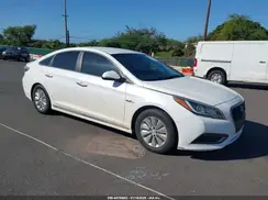 KMHE24L33HA066878 2017 HYUNDAI SONATA
