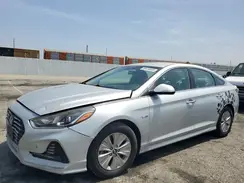 KMHE24L33KA085051 2019 HYUNDAI SONATA