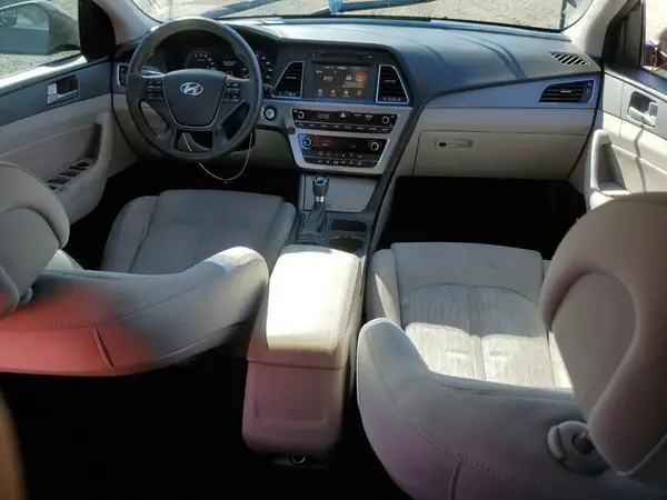 KMHE24L34HA063018 2017 HYUNDAI SONATA - Image 8