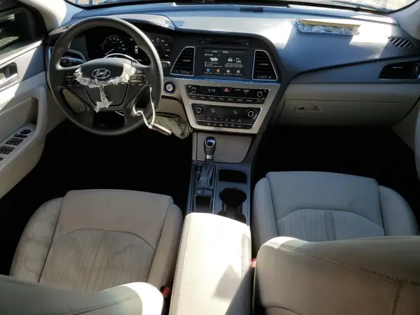 KMHE24L34HA063441 2017 HYUNDAI SONATA - Image 8