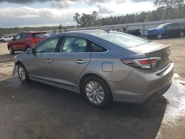 KMHE24L34HA064265 2017 HYUNDAI SONATA - Image 2