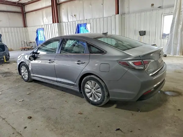 KMHE24L34HA065352 2017 HYUNDAI SONATA - Image 2