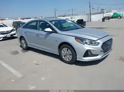 KMHE24L34KA087648 2019 HYUNDAI SONATA