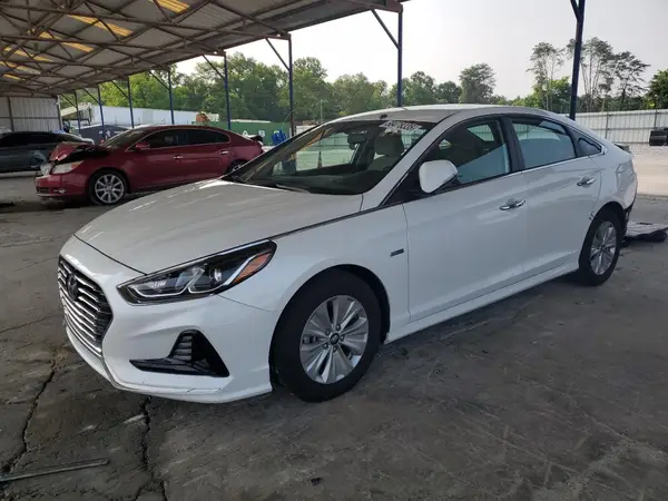 KMHE24L34KA091523 2019 HYUNDAI SONATA - Image 1