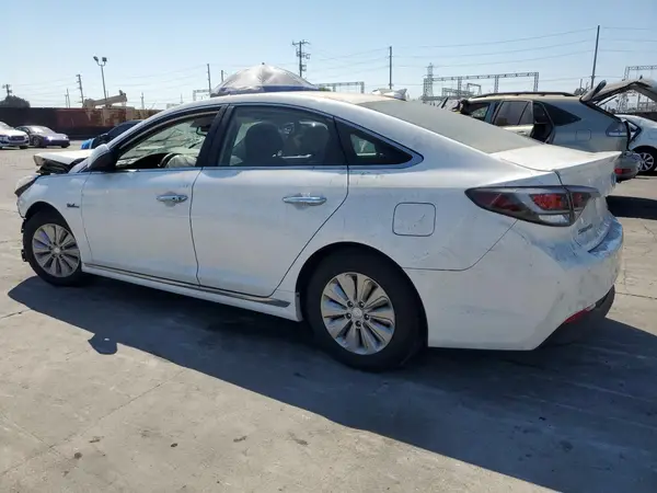 KMHE24L35HA063254 2017 HYUNDAI SONATA - Image 2