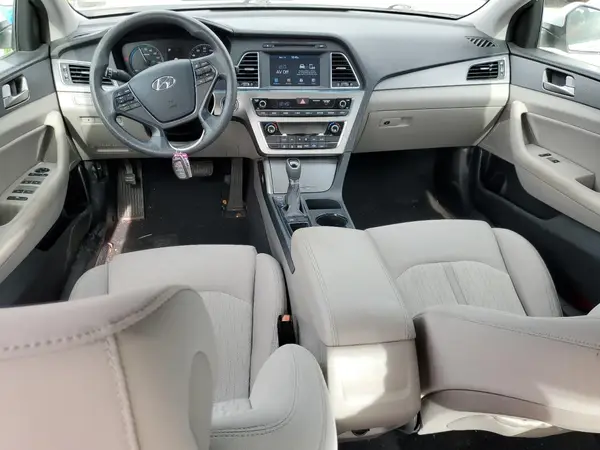 KMHE24L35HA063741 2017 HYUNDAI SONATA - Image 8