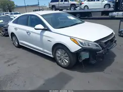 KMHE24L35HA065523 2017 HYUNDAI SONATA