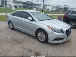 KMHE24L35HA070866 2017 HYUNDAI SONATA