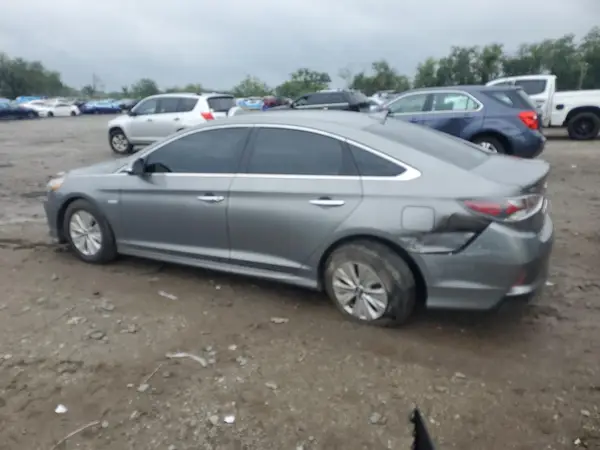KMHE24L35JA078794 2018 HYUNDAI SONATA - Image 2