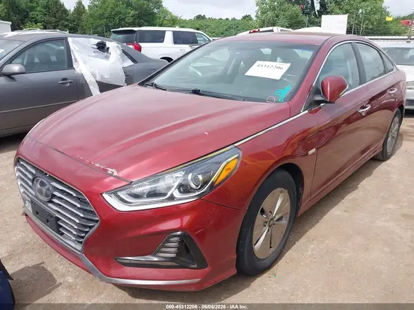 KMHE24L35JA082151 2018 HYUNDAI SONATA - Image 2