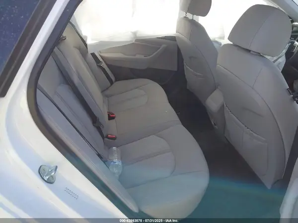 KMHE24L35KA084547 2019 HYUNDAI SONATA - Image 8