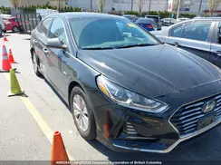 KMHE24L35KA090686 2019 HYUNDAI SONATA