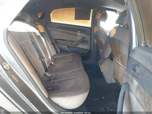 KMHE24L36HA064414 2017 HYUNDAI SONATA - Image 8