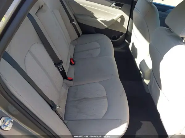 KMHE24L36HA066728 2017 HYUNDAI SONATA - Image 8