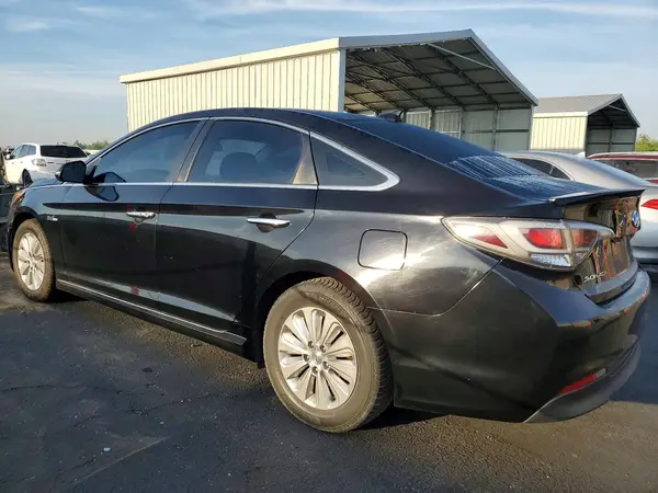KMHE24L36HA071007 2017 HYUNDAI SONATA - Image 2