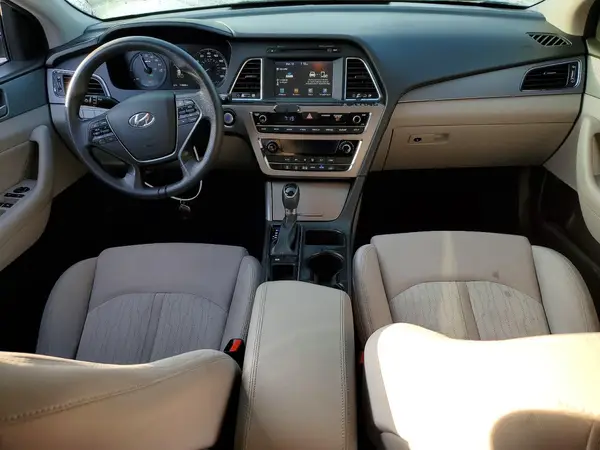KMHE24L36HA071007 2017 HYUNDAI SONATA - Image 8