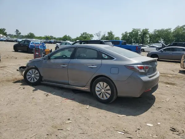 KMHE24L36HA076997 2017 HYUNDAI SONATA - Image 2